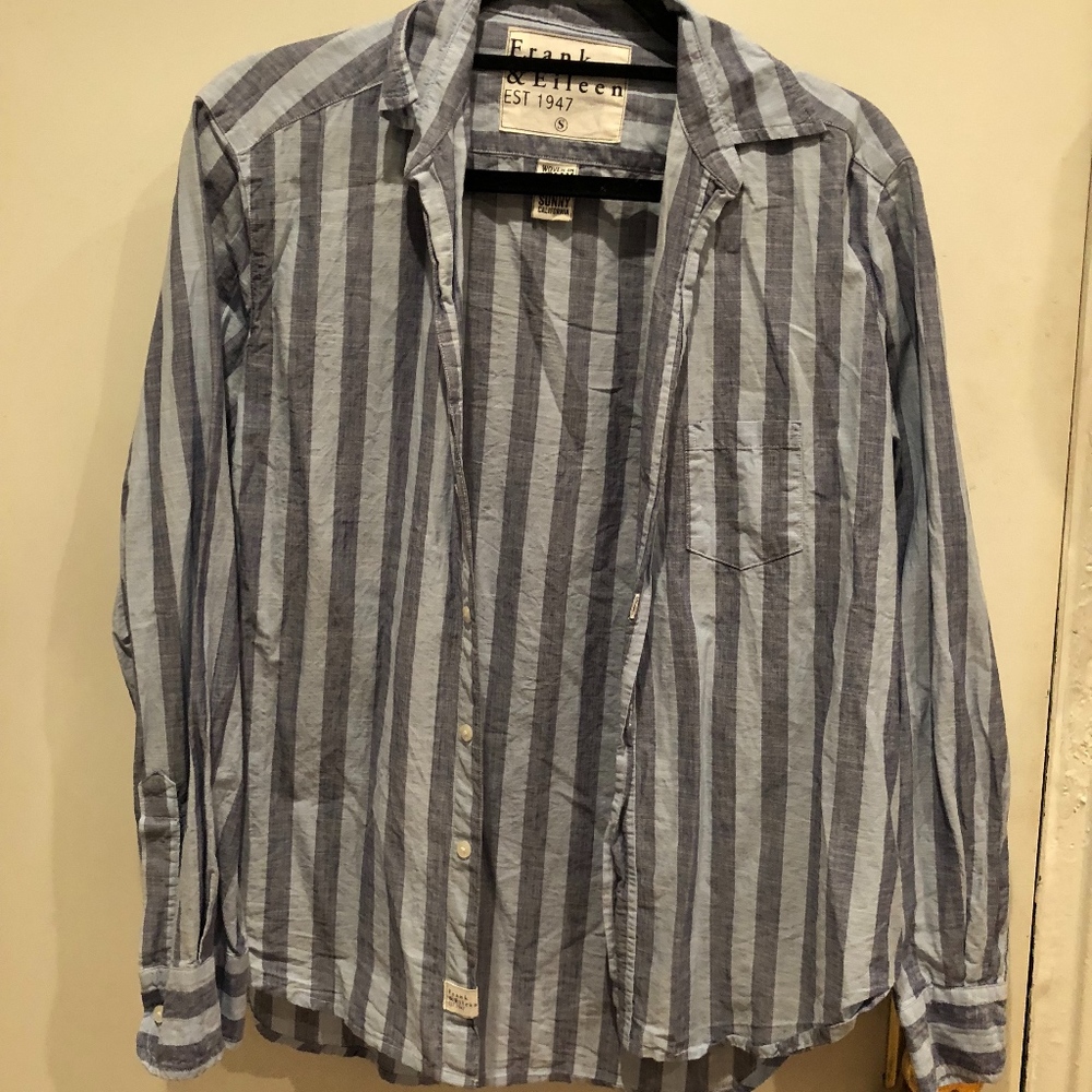 Frank & Eileen Barry Button Down Shirt